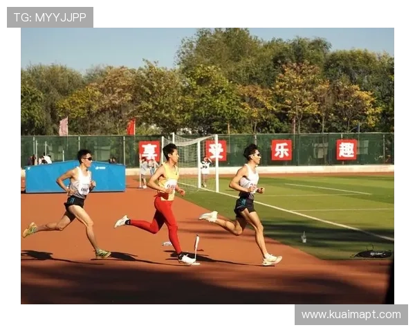 体育竞技激情四溢运动员奋勇拼搏全力以赴展现体育精神和团队协作力量